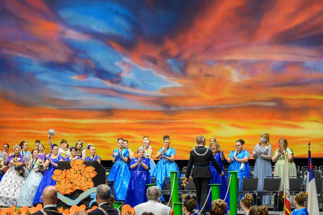 Members of the California Rainbow Girls welcome Masons of California Grand Master Jeffery Wilkins to the 2022 Grand Assembly. 2022 is the 100th anniversary of the International Order of Rainbow for Girls.